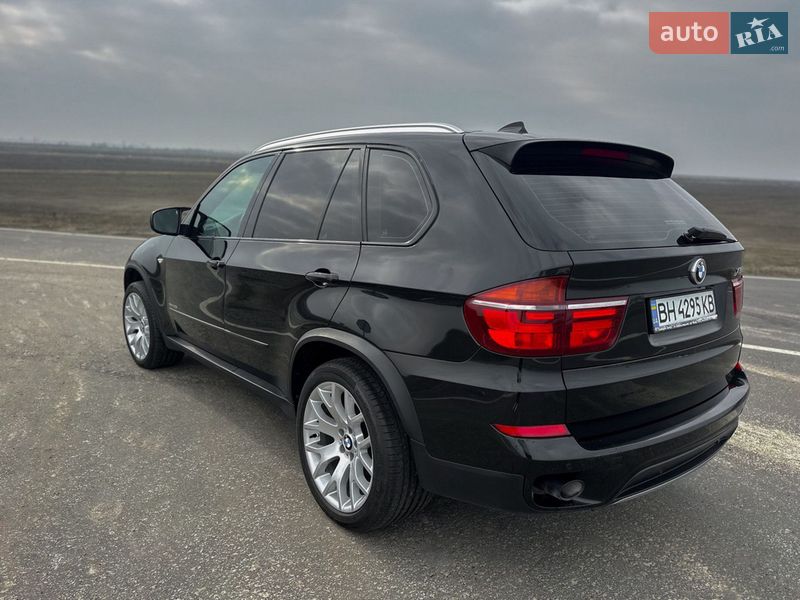 Позашляховик / Кросовер BMW X5 2012 в Кілії