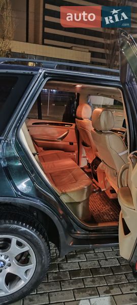Внедорожник / Кроссовер BMW X5 2003 в Киеве