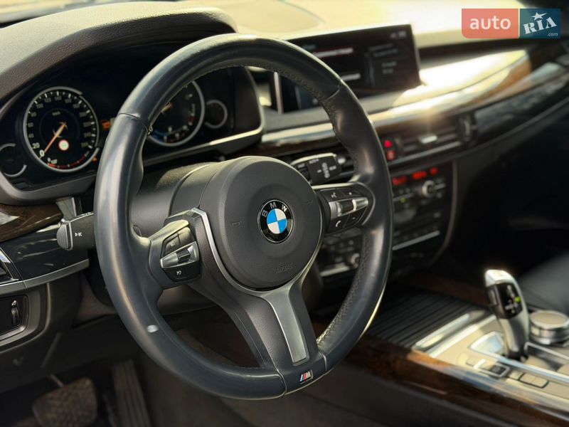 Внедорожник / Кроссовер BMW X5 2016 в Киеве