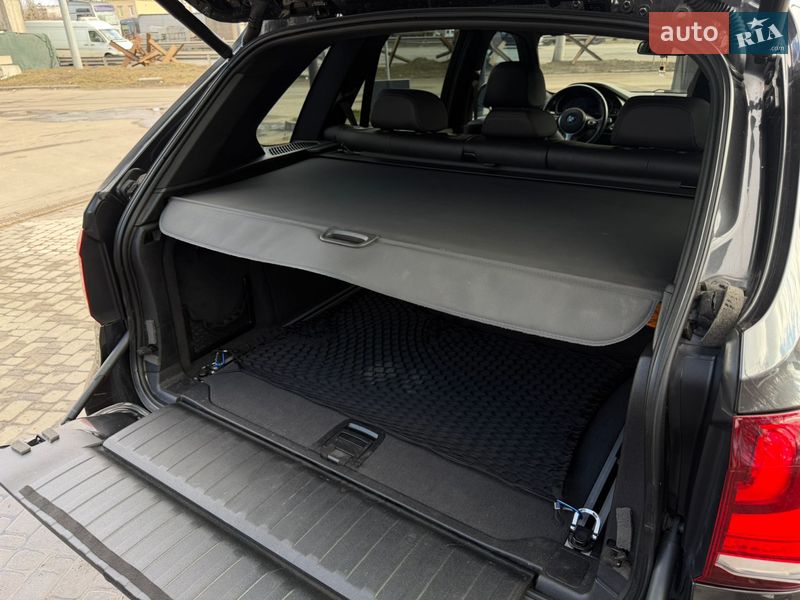 Внедорожник / Кроссовер BMW X5 2016 в Киеве