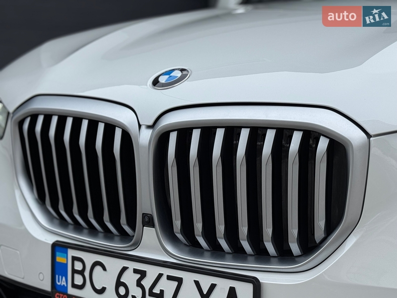 Внедорожник / Кроссовер BMW X5 2023 в Тернополе
