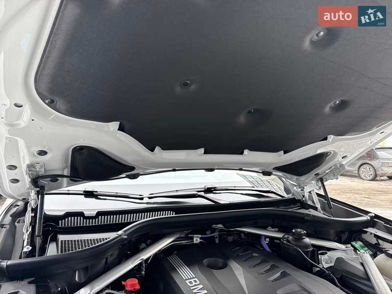 Внедорожник / Кроссовер BMW X5 2023 в Тернополе