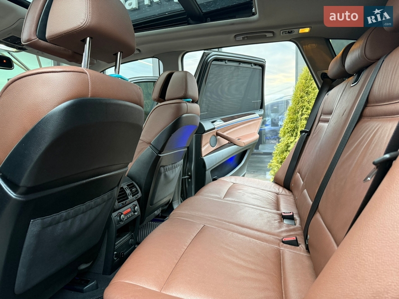 Внедорожник / Кроссовер BMW X5 2012 в Харькове