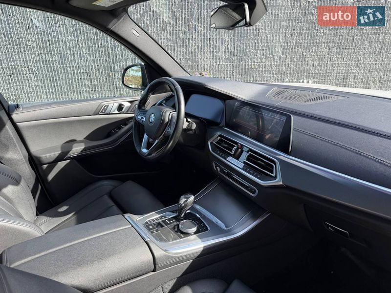 Внедорожник / Кроссовер BMW X5 2018 в Луцке