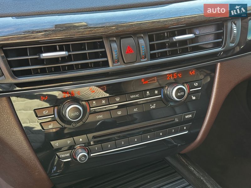 Позашляховик / Кросовер BMW X5 2015 в Львові