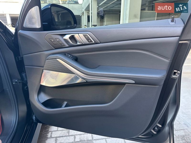 Внедорожник / Кроссовер BMW X5 2022 в Киеве