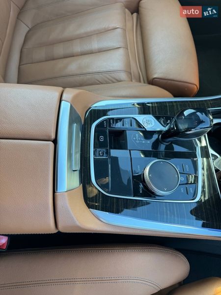 Внедорожник / Кроссовер BMW X5 2018 в Киеве