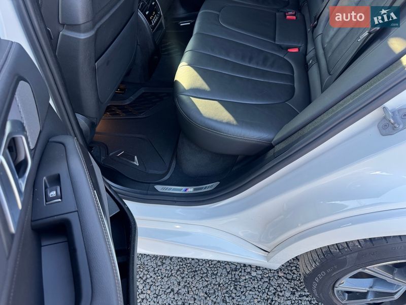 Внедорожник / Кроссовер BMW X5 2020 в Тернополе