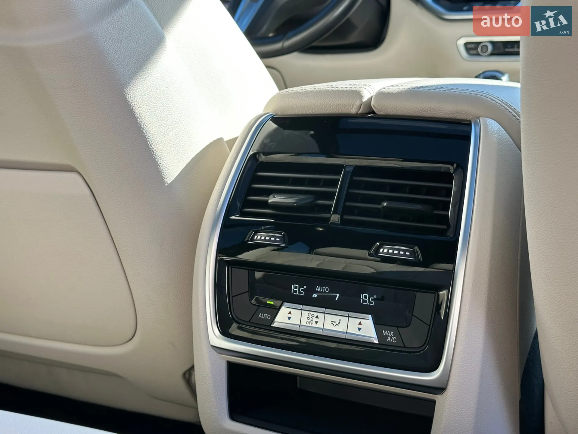 2020 BMW X5 - мініатюра 23