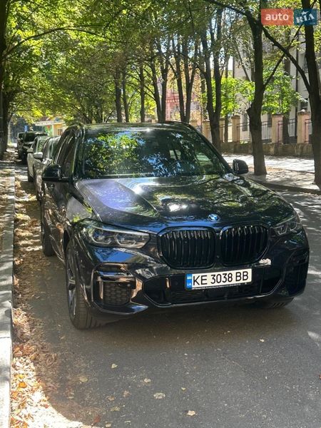 Внедорожник / Кроссовер BMW X5 2022 в Лозовой