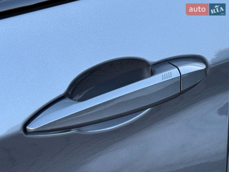 Внедорожник / Кроссовер BMW X5 2016 в Ровно