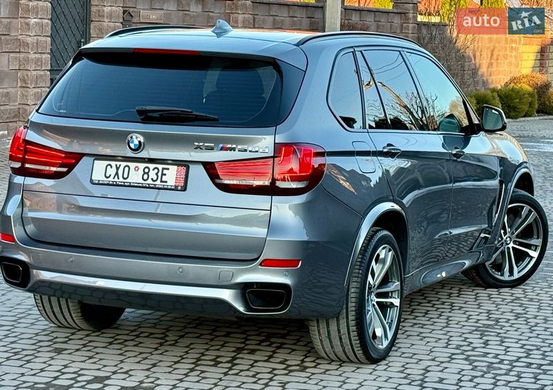 Внедорожник / Кроссовер BMW X5 2016 в Ровно