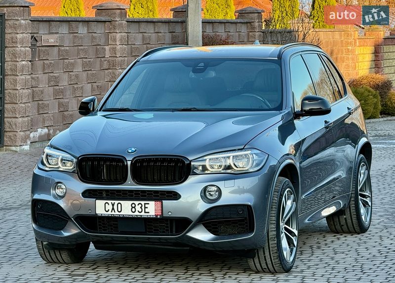 Внедорожник / Кроссовер BMW X5 2016 в Ровно