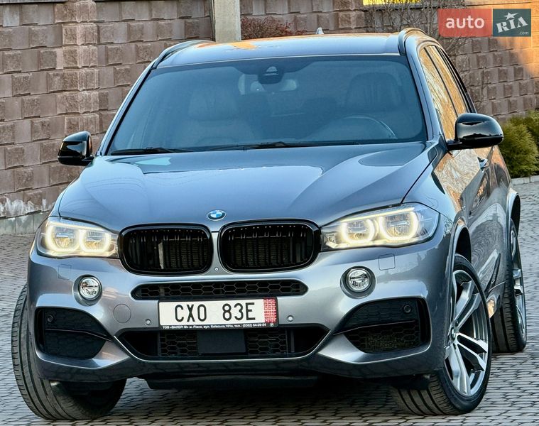 Внедорожник / Кроссовер BMW X5 2016 в Ровно