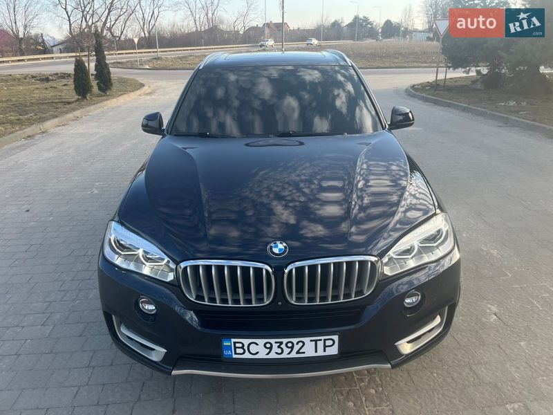 Позашляховик / Кросовер BMW X5 2016 в Львові