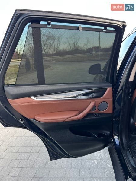 Позашляховик / Кросовер BMW X5 2016 в Львові