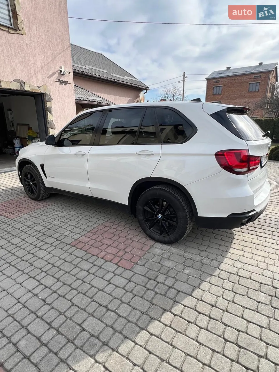 2017 BMW X5 - мініатюра 3