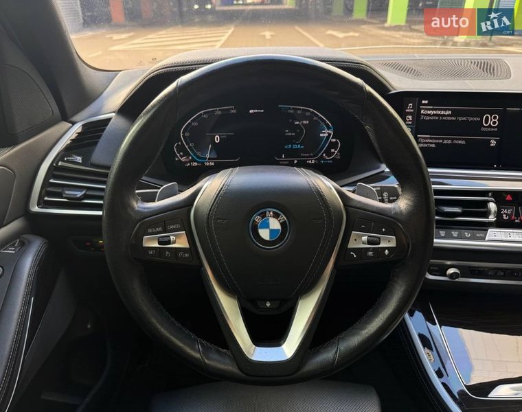 Внедорожник / Кроссовер BMW X5 2022 в Киеве