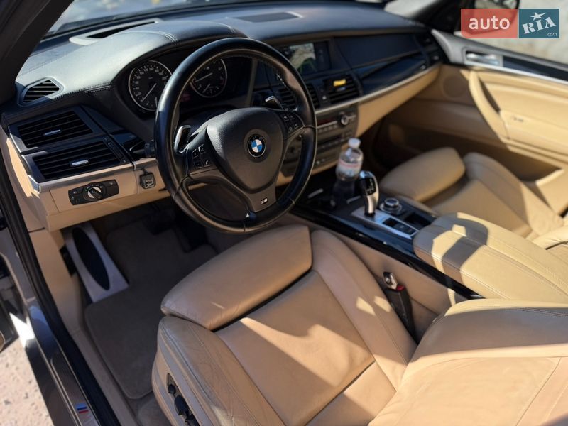 Внедорожник / Кроссовер BMW X5 2012 в Житомире