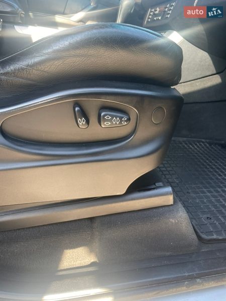 Внедорожник / Кроссовер BMW X5 2004 в Ровно