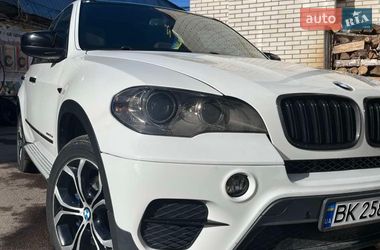 Внедорожник / Кроссовер BMW X5 2012 в Коростене