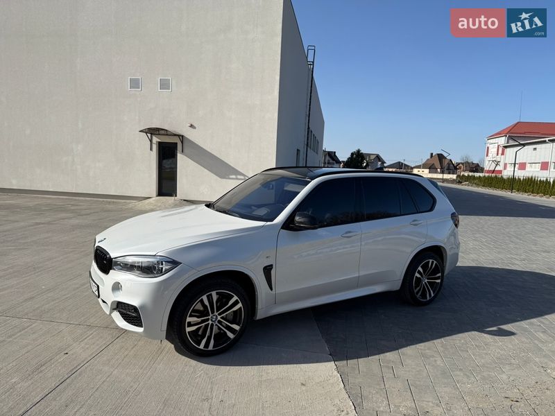 Позашляховик / Кросовер BMW X5 2015 в Луцьку