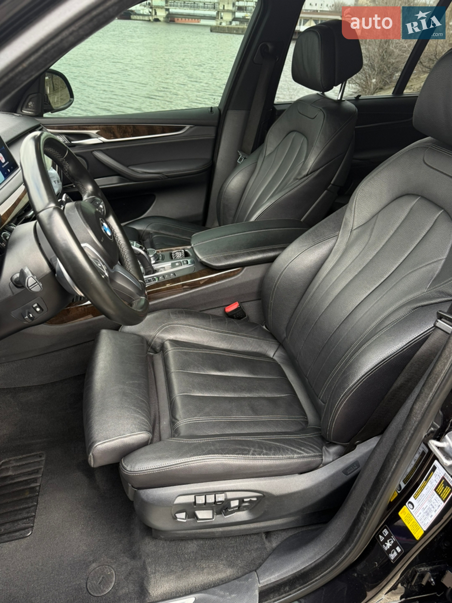 2017 BMW X5 - мініатюра 16