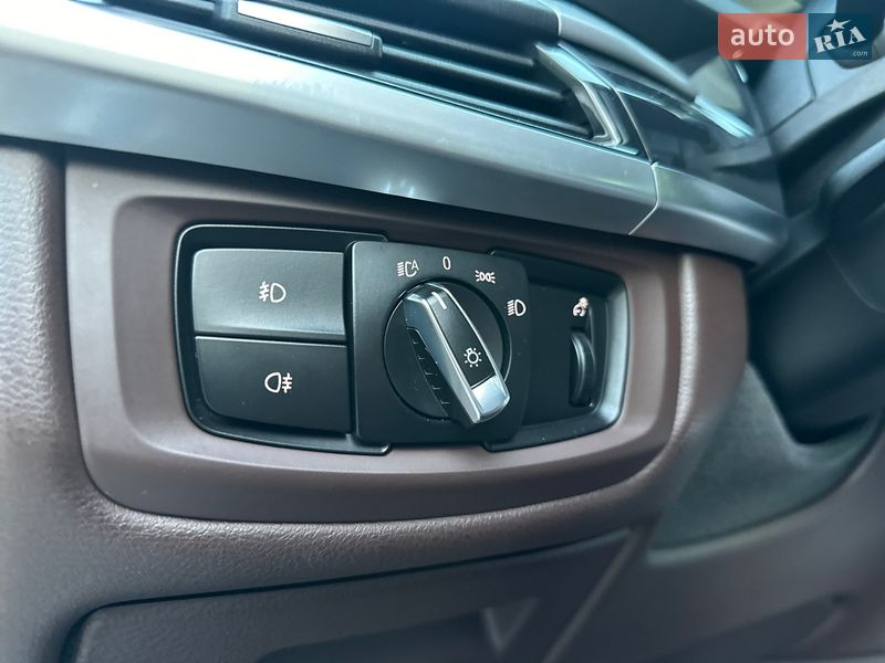 Внедорожник / Кроссовер BMW X5 2016 в Киеве