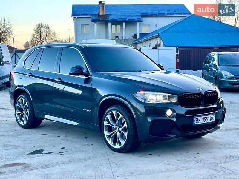 Внедорожник / Кроссовер BMW X5 2015 в Дубно