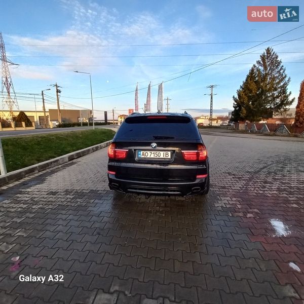 Внедорожник / Кроссовер BMW X5 2010 в Тячеве