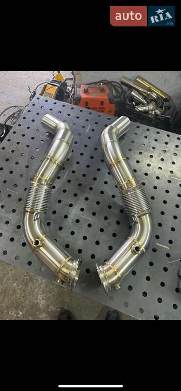 Позашляховик / Кросовер BMW X5 2015 в Чернівцях