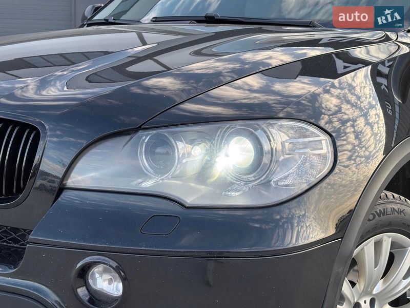 Позашляховик / Кросовер BMW X5 2012 в Львові