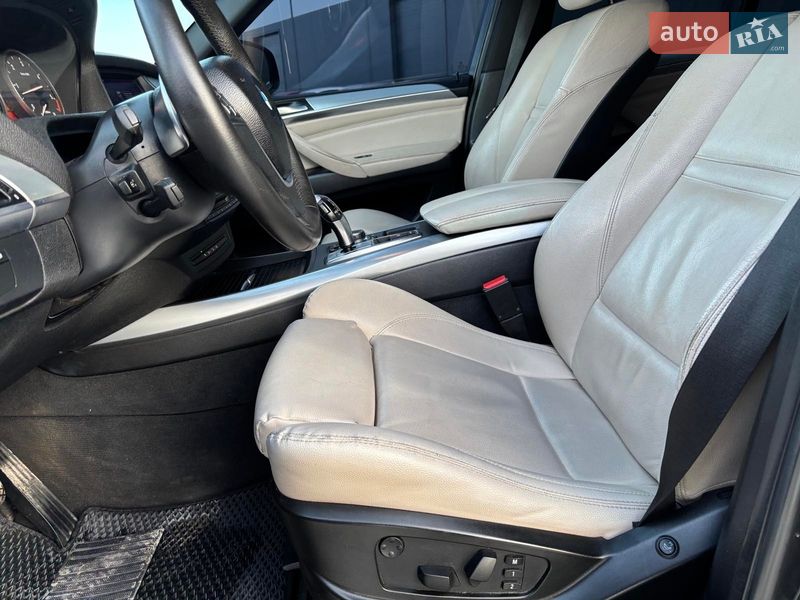 Позашляховик / Кросовер BMW X5 2012 в Львові