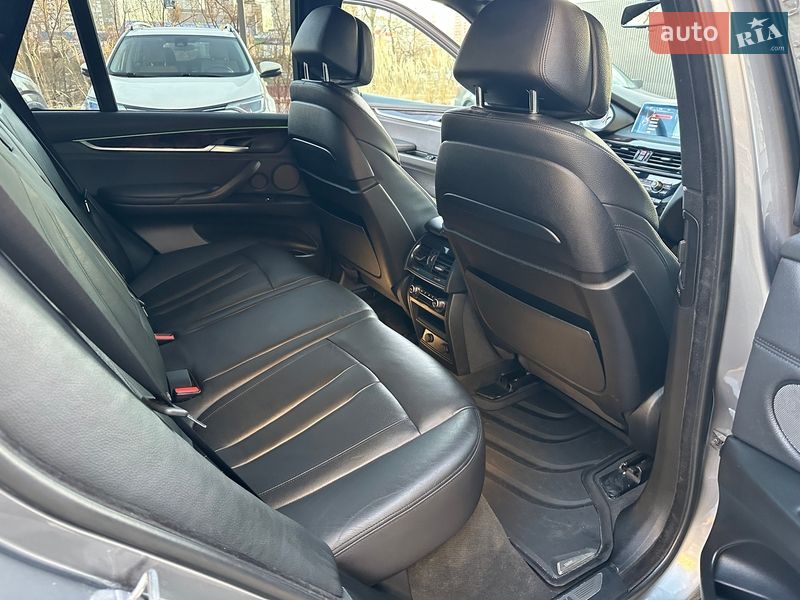 Внедорожник / Кроссовер BMW X5 2016 в Киеве