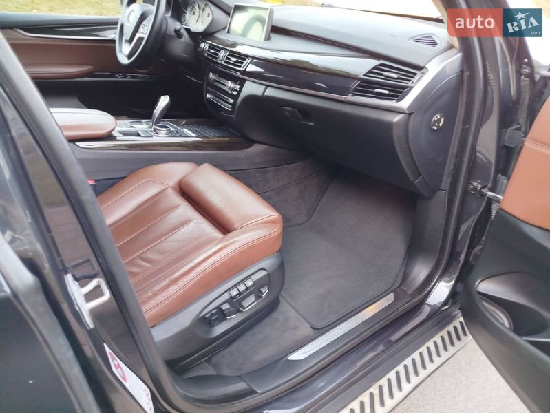 Внедорожник / Кроссовер BMW X5 2013 в Киеве