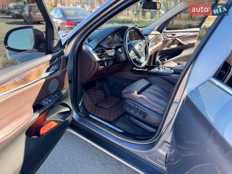 Позашляховик / Кросовер BMW X5 2014 в Києві