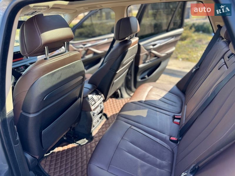 Позашляховик / Кросовер BMW X5 2014 в Києві