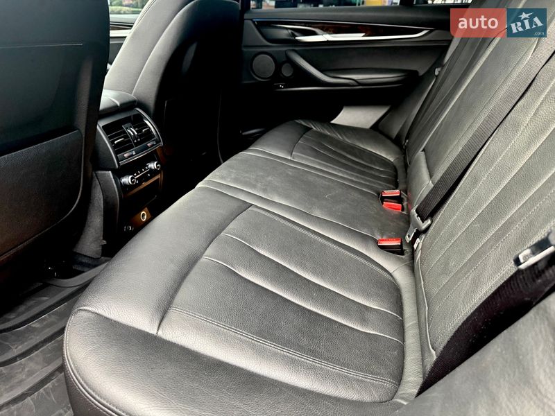 Внедорожник / Кроссовер BMW X5 2014 в Одессе