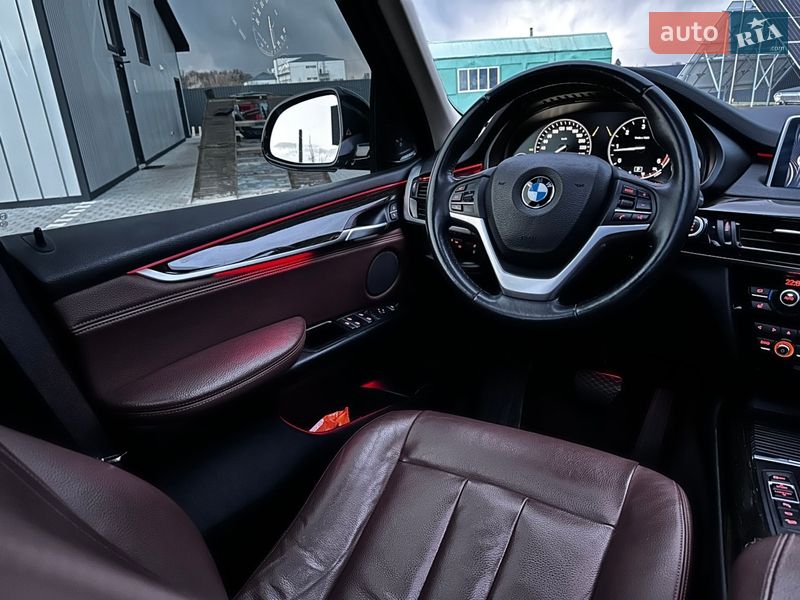 Внедорожник / Кроссовер BMW X5 2015 в Владимире