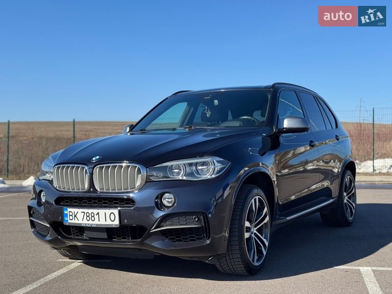 Позашляховик / Кросовер BMW X5 2016 в Рівному