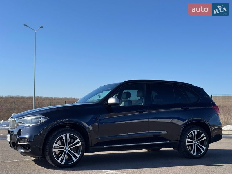 Позашляховик / Кросовер BMW X5 2016 в Рівному