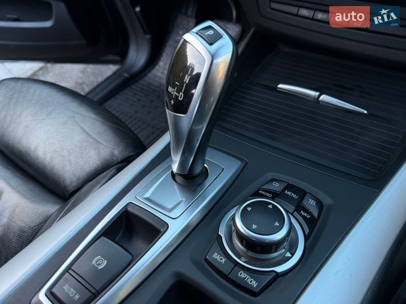 Внедорожник / Кроссовер BMW X5 2012 в Ровно