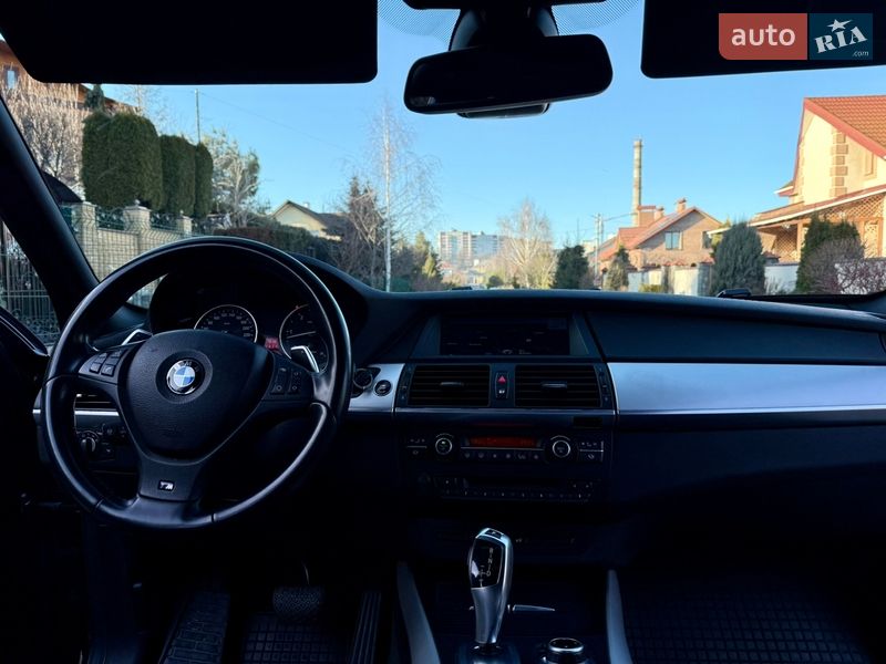 Внедорожник / Кроссовер BMW X5 2012 в Ровно