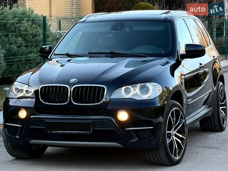 Внедорожник / Кроссовер BMW X5 2012 в Ровно