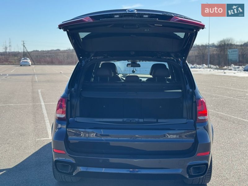 Позашляховик / Кросовер BMW X5 2016 в Рівному