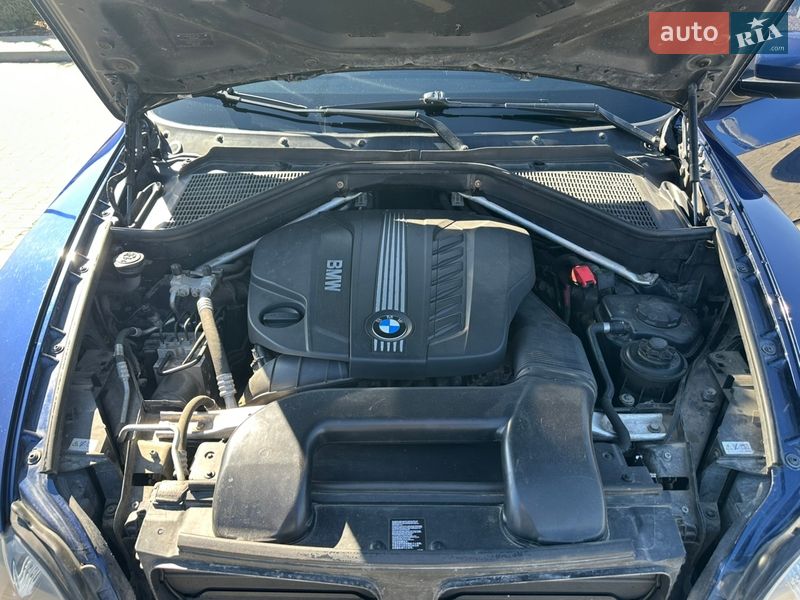 Внедорожник / Кроссовер BMW X5 2011 в Яремче