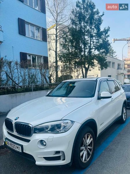 Позашляховик / Кросовер BMW X5 2016 в Києві