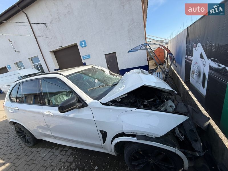 Внедорожник / Кроссовер BMW X5 2014 в Калуше
