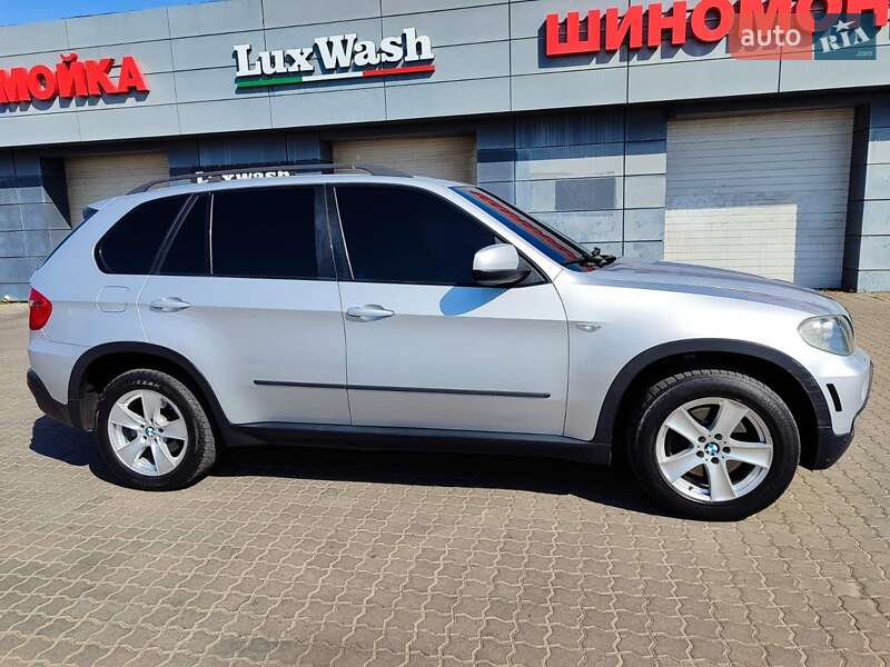 Внедорожник / Кроссовер BMW X5 2007 в Черноморске