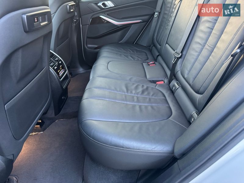 Внедорожник / Кроссовер BMW X5 2019 в Тернополе